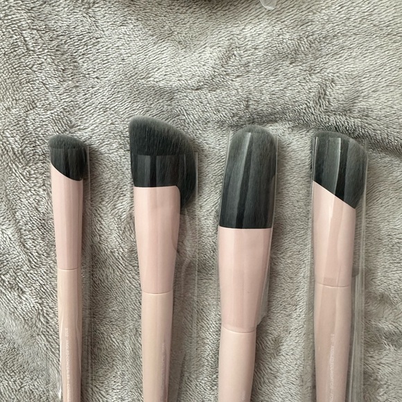 NIB Morphe 5 Piece Face Shaping Essentials Brush Set Light Pink - Picture 3 of 15